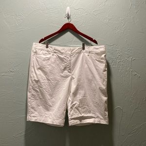 Lands’ End 
Mid Rise